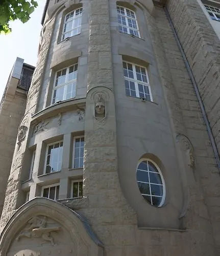 Central Hotel Duesseldorf 3*