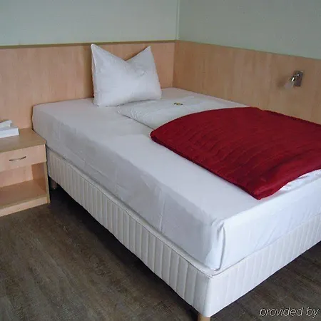 Central Hotel Duesseldorf Hotell