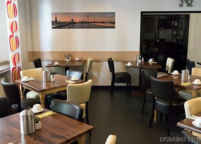 Hotel Central Hotel Duesseldorf 3*