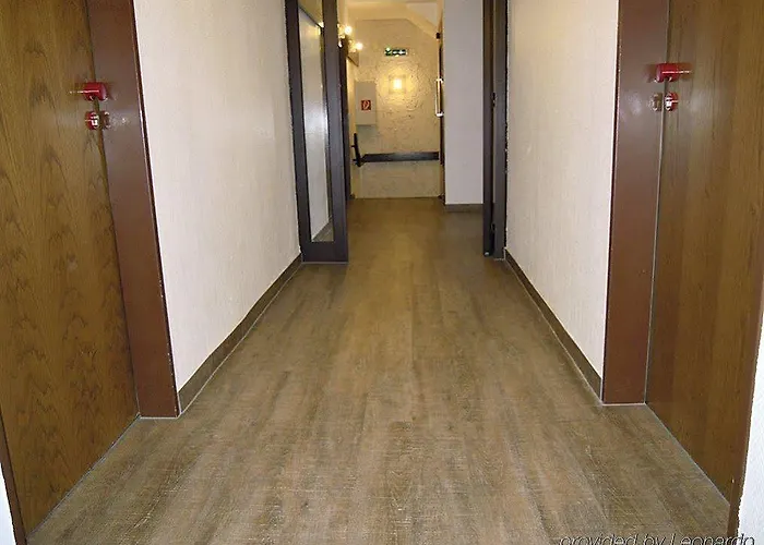 Ξενοδοχείο Central Hotel Duesseldorf 3*