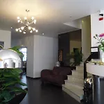 Central Hotel Duesseldorf Szálloda 3*