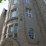 Central Hotel Duesseldorf 3*